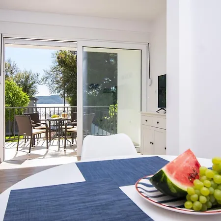 Ivana * Brodarica (Sibenik-Knin)