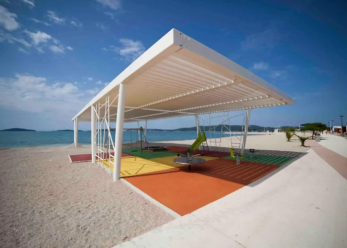 Ivana Apartman Brodarica